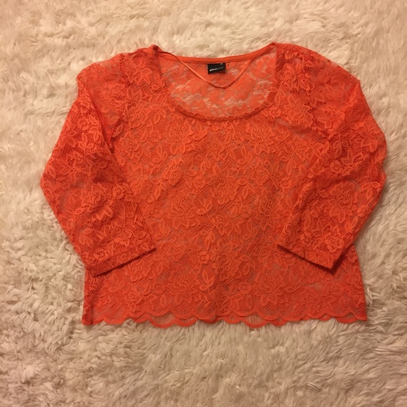 Ginatricot Lace Crop Top - Picture 2 of 5